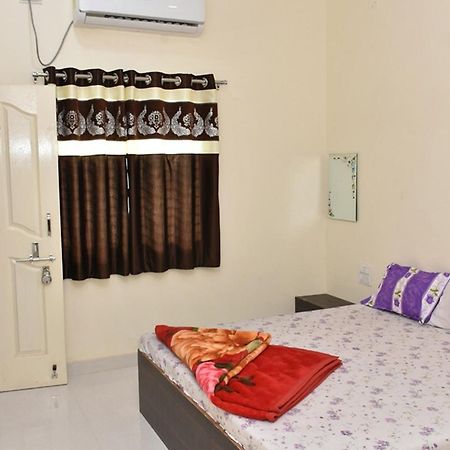 Hotel Shivalay Shegaon Ngoại thất bức ảnh